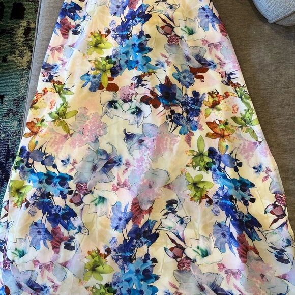 WORN ONCE - J.O.A. LOS ANGELES Floral Dress - Picture 11 of 13